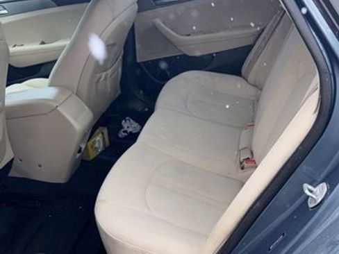 Used 2016 Hyundai Sonata SE FWD image 6