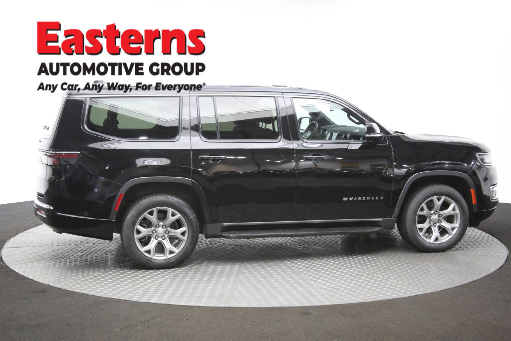 Used 2022 Jeep Wagoneer Series II AWD/4WD image 45