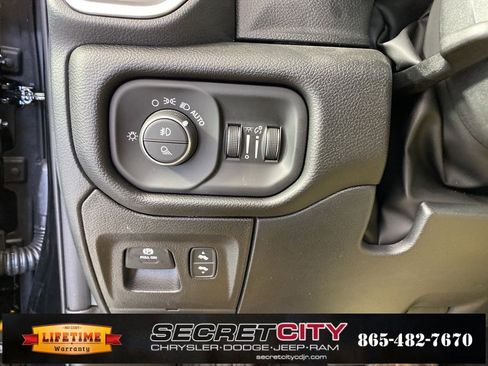 New 2026 RAM 1500 Big Horn image 14