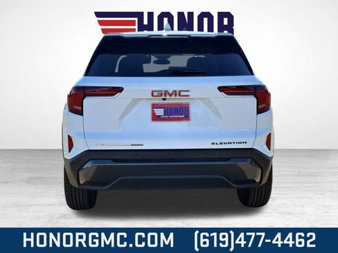 Used 2025 GMC Terrain Elevation image 4