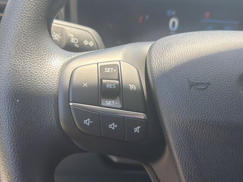 Used 2025 Ford Maverick XL w/ Equipment Group 102A AWD/4WD image 14