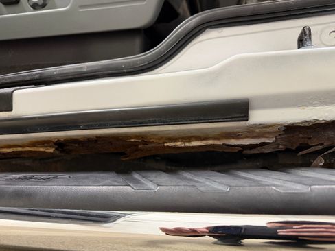 Used 2014 Ford F150 XLT w/ Equipment Group 302A Luxury image 35