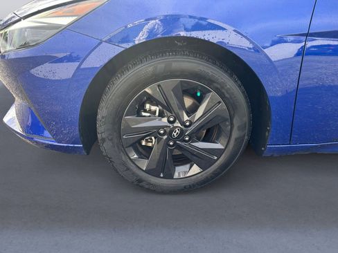 Used 2021 Hyundai Elantra SEL w/ Cargo Package image 10