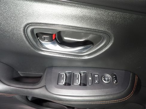 Used 2023 Honda HR-V Sport image 7
