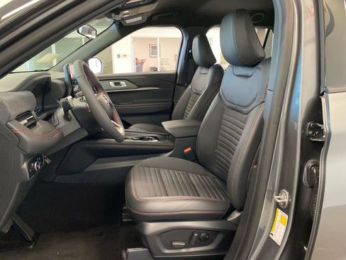 New 2026 Ford Explorer ST-Line AWD/4WD image 46