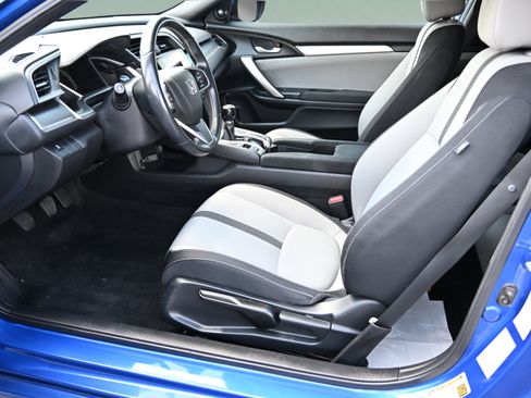 Used 2018 Honda Civic EX-T image 16