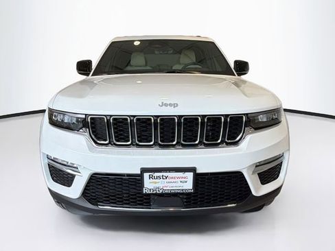 Used 2025 Jeep Grand Cherokee Limited w/ Trailer Tow Package image 2