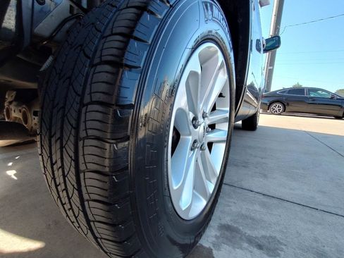 Used 2013 Ford Explorer XLT AWD/4WD image 12