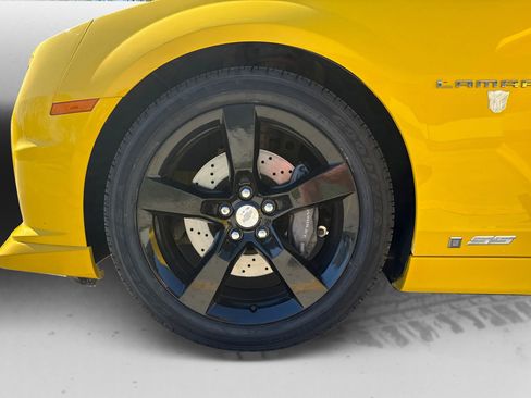 Used 2010 Chevrolet Camaro SS RWD image 23