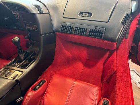 Used 1990 Chevrolet Corvette ZR-1 RWD image 21