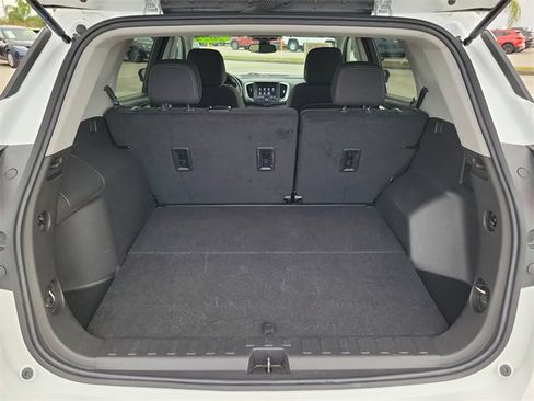 Certified 2024 GMC Terrain SLE image 6