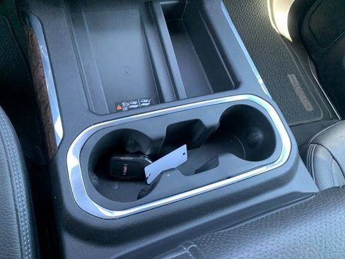 Used 2021 GMC Sierra 1500 Denali w/ Technology Package image 24