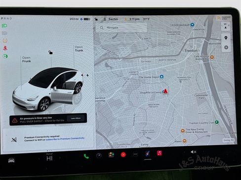 Used 2022 Tesla Model Y Long Range image 18