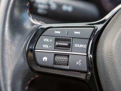 Certified 2023 Honda HR-V Sport image 29