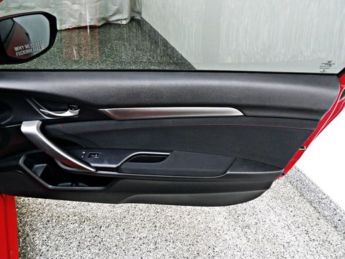 Used 2018 Honda Civic Si image 10