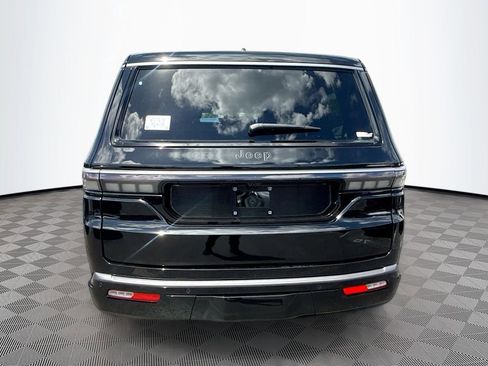 New 2026 Jeep Grand Wagoneer 2WD image 6