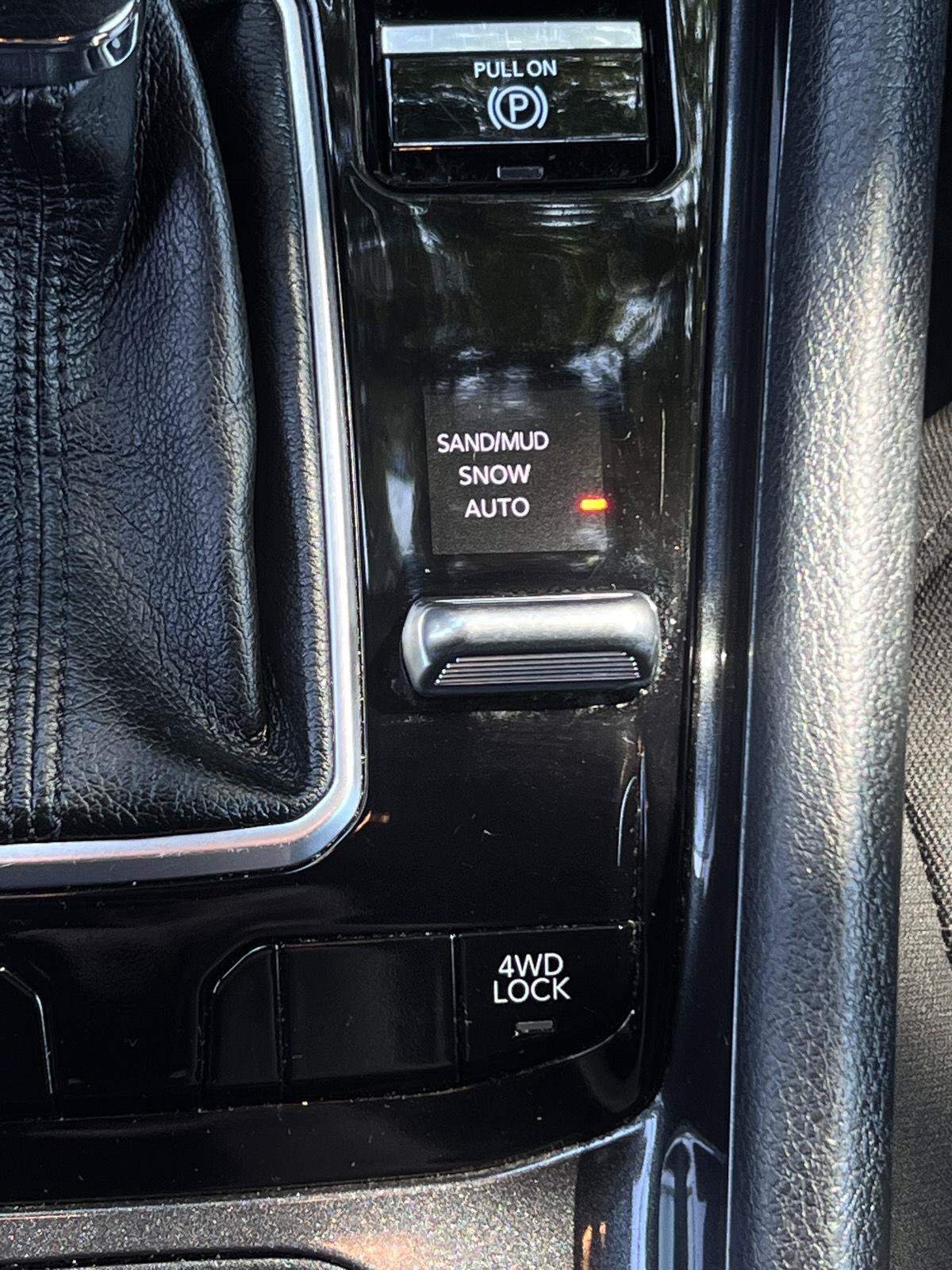 Used 2023 Jeep Compass Sport AWD/4WD image 10