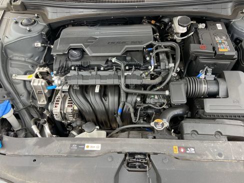 Used 2026 Hyundai Elantra Sport FWD image 24