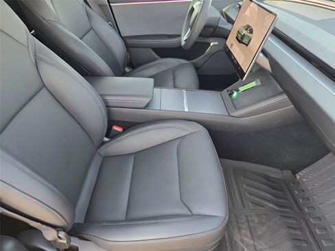 Used 2025 Tesla Model 3 Long Range RWD image 13