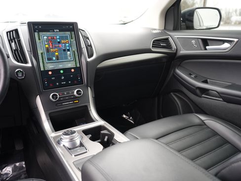 Used 2023 Ford Edge SEL w/ Convenience Package image 26