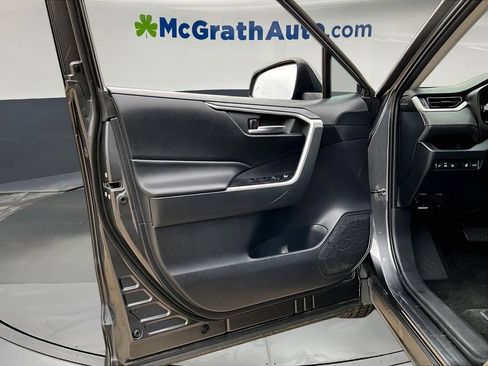 Used 2019 Toyota RAV4 XLE w/ Convenience Package AWD/4WD image 23