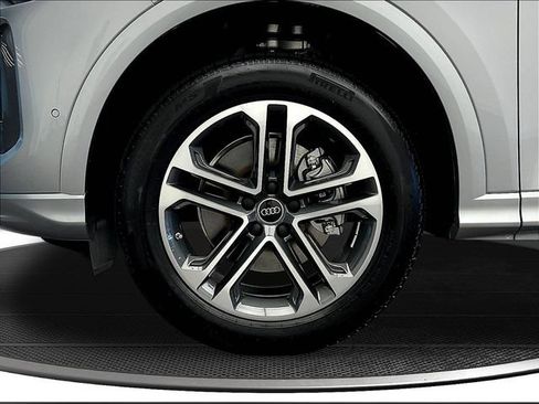 New 2026 Audi Q5 Premium AWD/4WD image 16