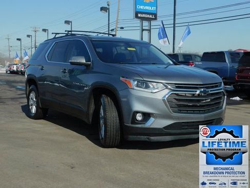 Used 2021 Chevrolet Traverse LT image 4