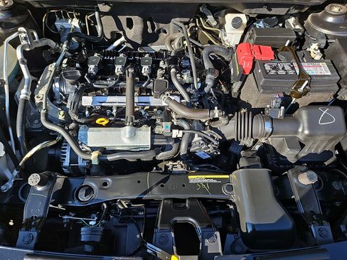 Certified 2023 Nissan Kicks SV FWD image 27