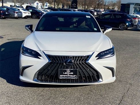 Certified 2024 Lexus ES 350 Ultra Luxury image 2