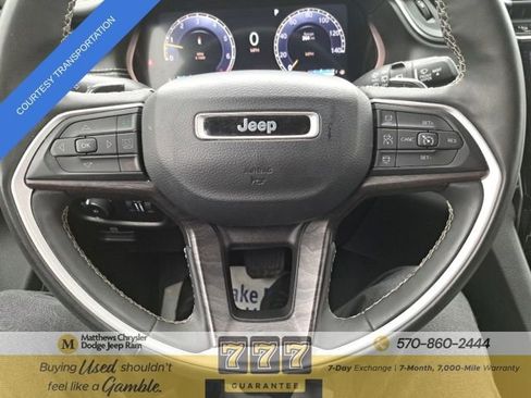 Certified 2023 Jeep Grand Cherokee Limited w/ Black Appearance Package image 21