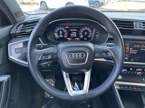 Used 2019 Audi Q3 2.0T Premium w/ Convenience Package image 13