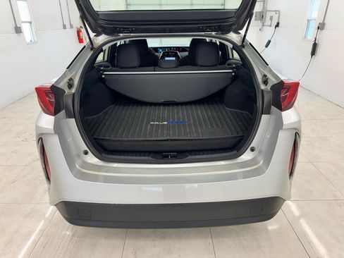 Used 2022 Toyota Prius Prime LE FWD image 7