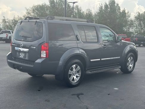 Used 2012 Nissan Pathfinder Silver RWD image 6