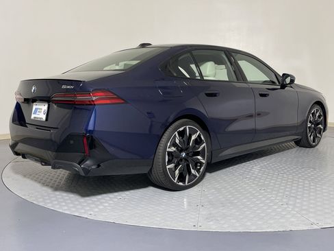 New 2026 BMW 530i w/ M Sport Package image 9