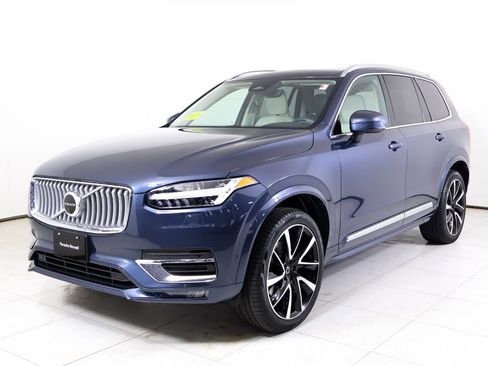 Used 2023 Volvo XC90 B6 Plus w/ Protection Package Premier AWD/4WD image 1