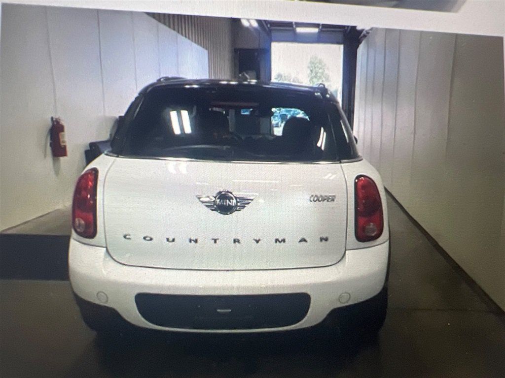 Used 2016 MINI Cooper Countryman FWD image 3