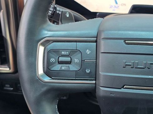 Used 2025 GMC Hummer EV 2X AWD/4WD image 27