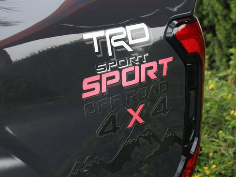 Used 2024 Toyota Tacoma TRD Sport image 53