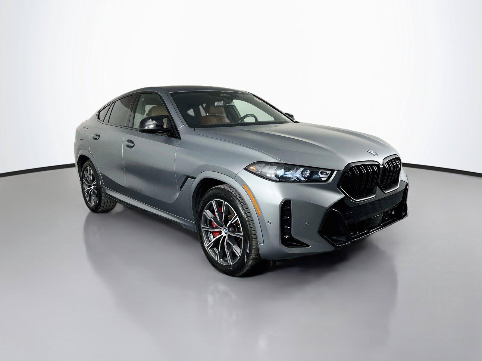 Used 2025 BMW X6 M60i w/ Climate Comfort Package AWD/4WD image 8