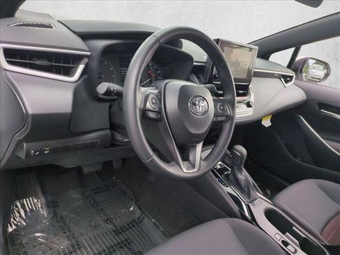 Used 2025 Toyota Corolla SE FWD image 10