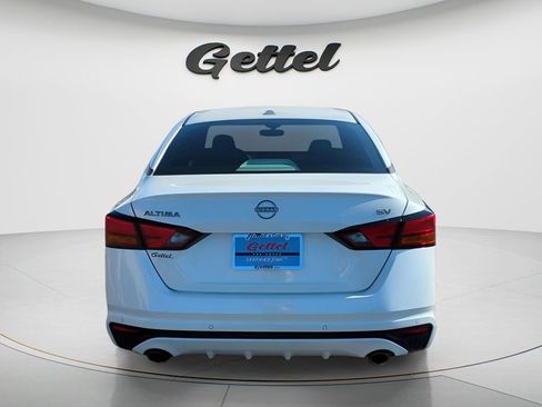 Used 2024 Nissan Altima 2.5 SV w/ SV Premium Package image 5