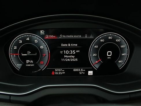 Used 2025 Audi Q5 2.0T Premium Plus image 17