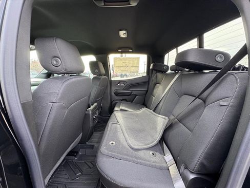 New 2026 Chevrolet Colorado LT image 8