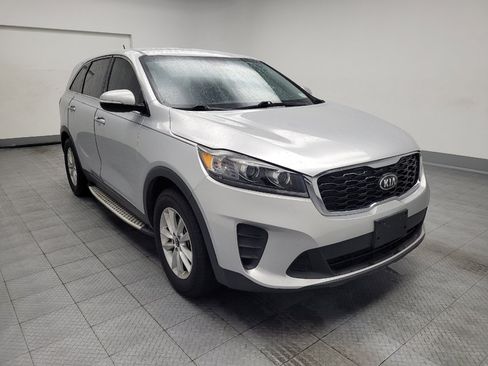 Used 2019 Kia Sorento L FWD image 13