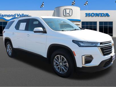 Used 2023 Chevrolet Traverse LT