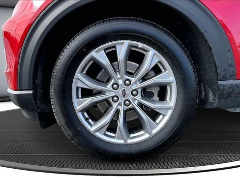 Used 2023 Ford Explorer Limited image 31