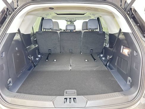 New 2026 Ford Explorer Active w/ Active Comfort Package AWD/4WD image 17