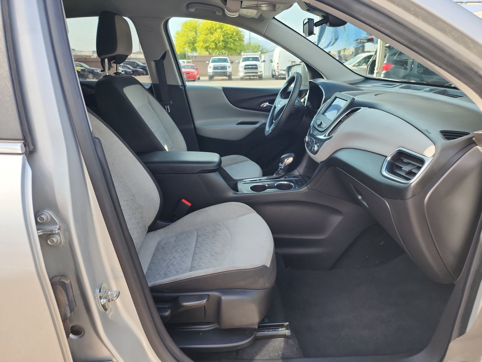 Used 2022 Chevrolet Equinox LT AWD/4WD image 32