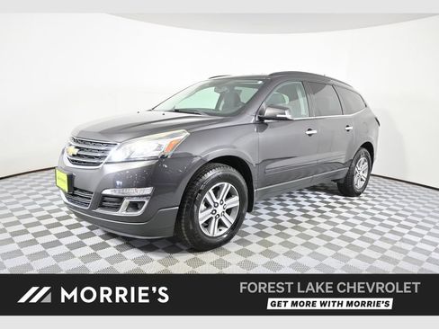 Used 2017 Chevrolet Traverse LT AWD/4WD image 1