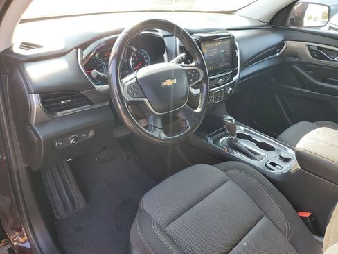 Used 2020 Chevrolet Traverse LT FWD image 8